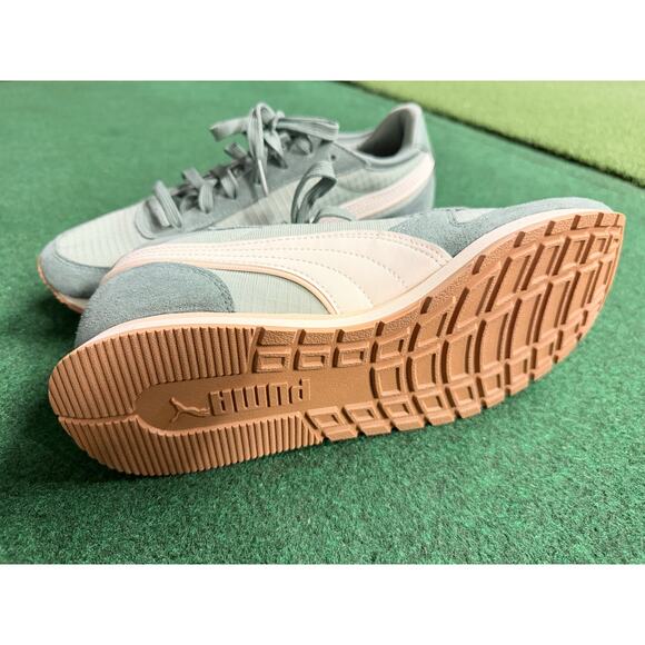 PUMA Women's Green Sr. Siege Leo Running Sneaker - Picture 5 of 7